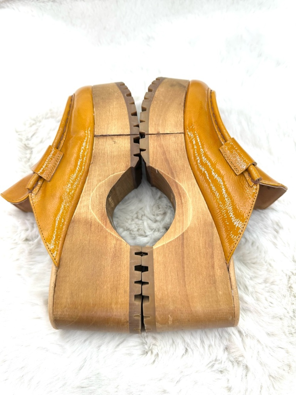 Free People Corbin Loafer Clog 38 size 8 Sedona Mustard/Tan patent leather boho - Picture 14 of 17